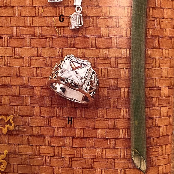 Silpada ‘Uptown’ Cubic Zirconia Sterling Ring R0981 - Picture 10 of 11